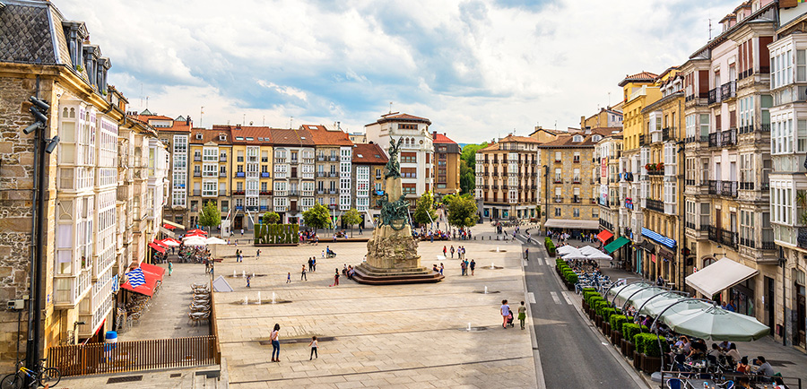 Plaza de la Virgen Blanca